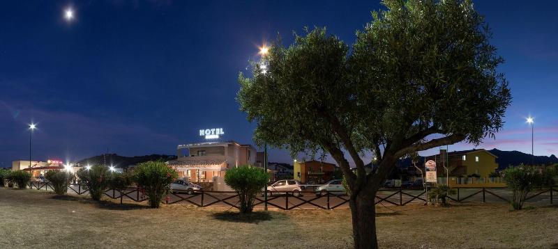 Xenia Hotel - Genel