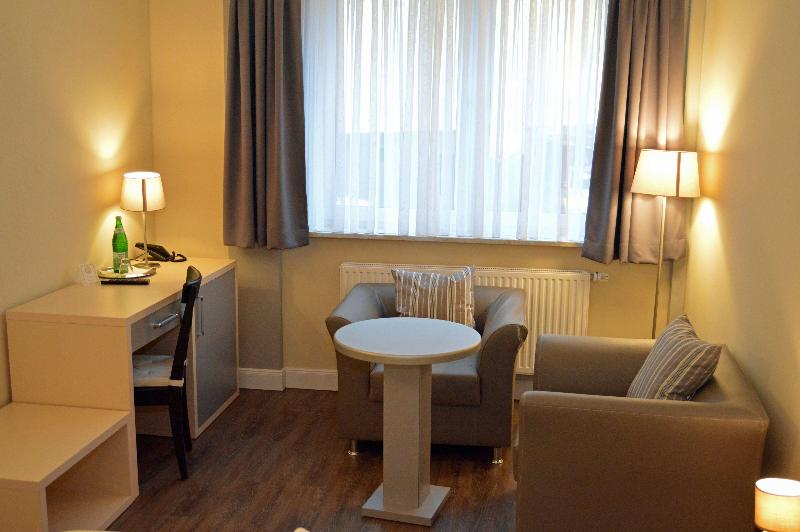 Hotel Jeta - Oda