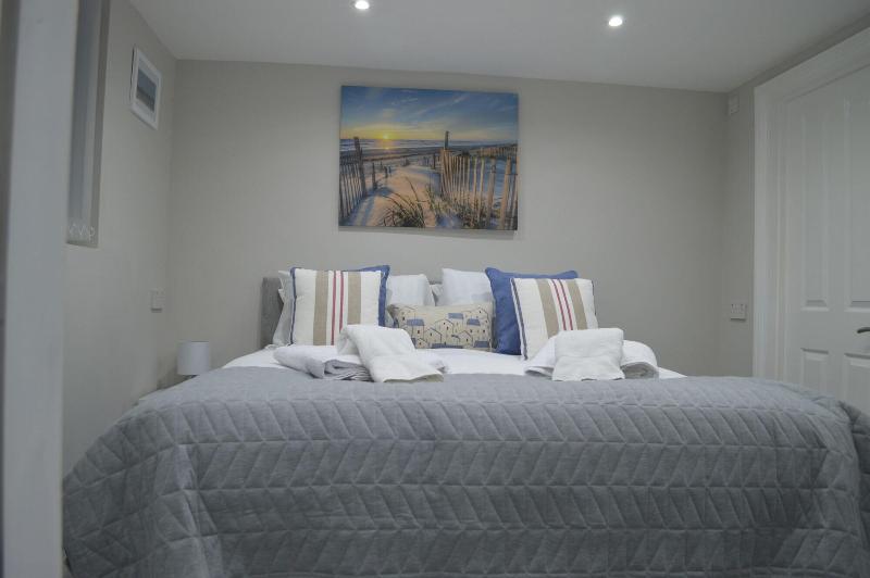 Watersedge Guest House - Oda