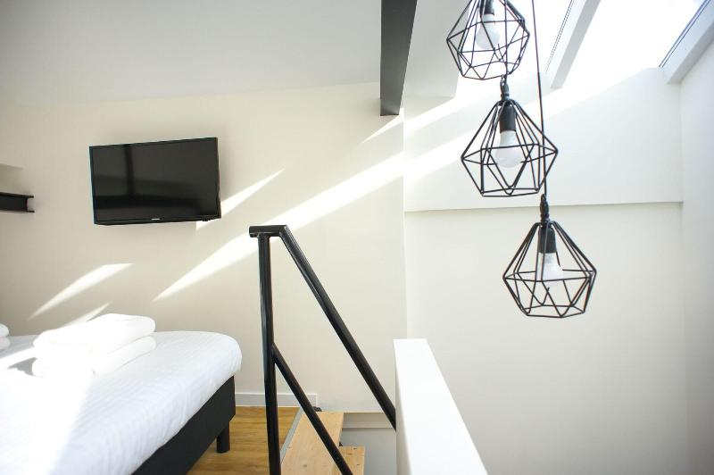 I Hotel - Oda