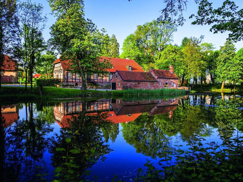 Weissenhaus Grand Village Resort & SPA - Lobi