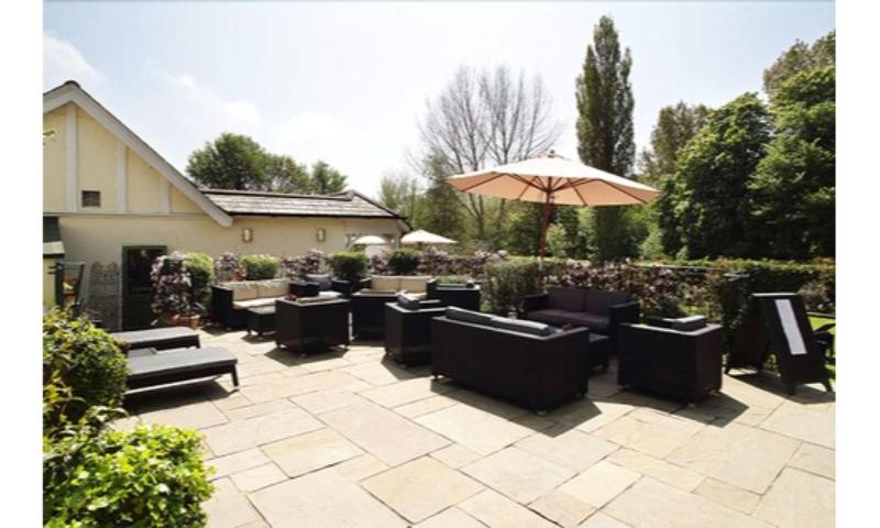 Wingrove House - Teras