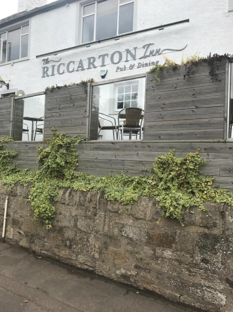 Riccarton Inn - Genel