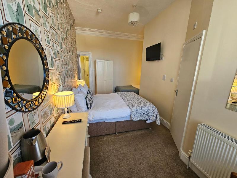 Rivelyn Hotel - Oda