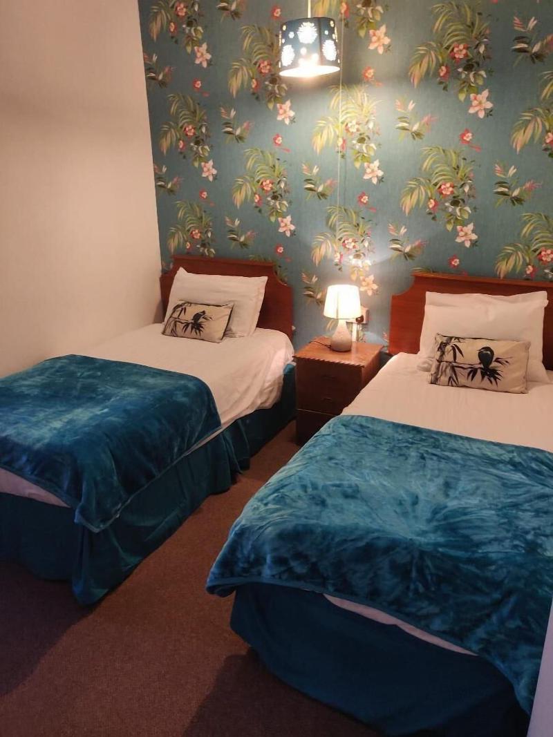 Rivelyn Hotel - Oda