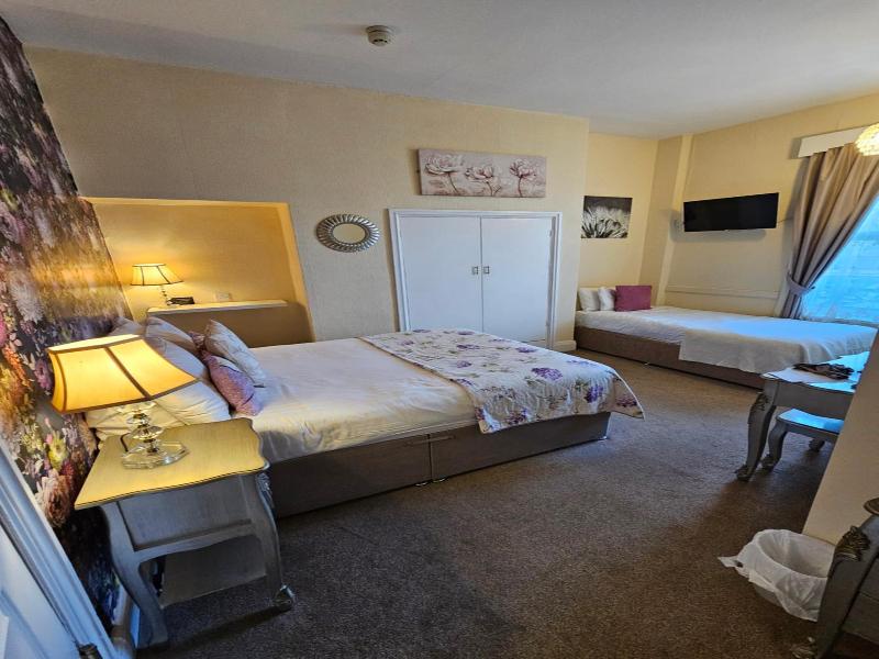 Rivelyn Hotel - Oda
