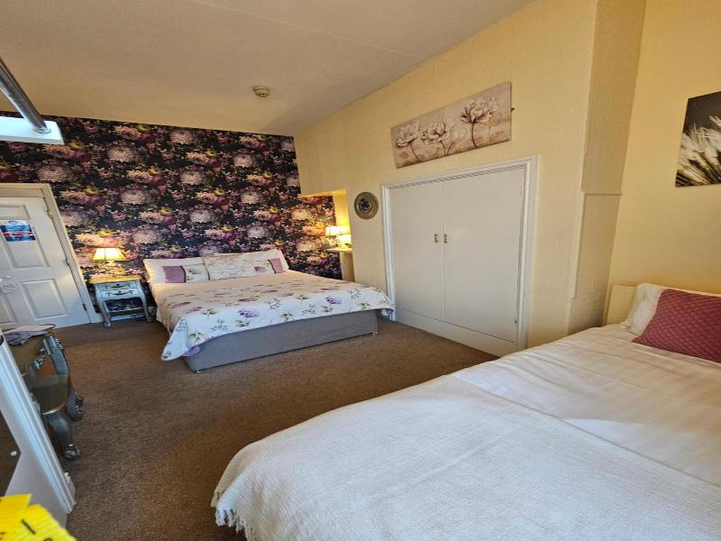 Rivelyn Hotel - Oda