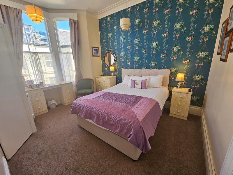 Rivelyn Hotel - Oda