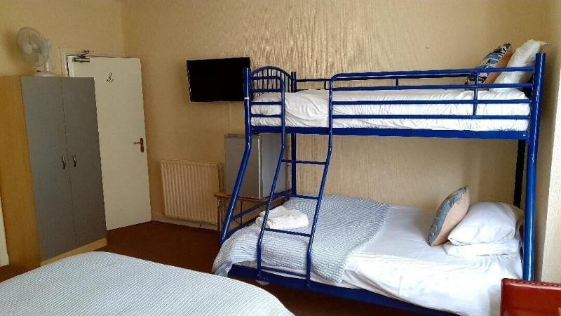 Rivelyn Hotel - Oda