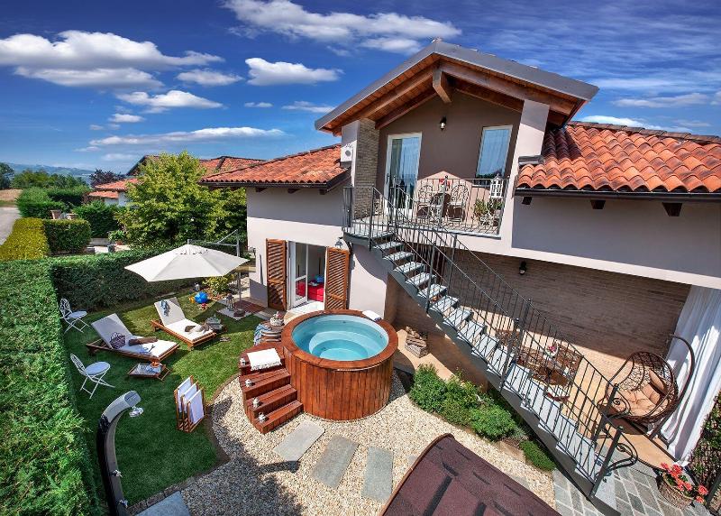 Roncaglia Suite - Genel