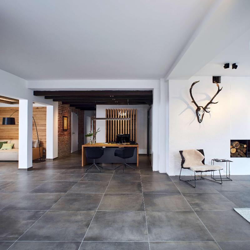 Yard Boarding Hotel - Lobi