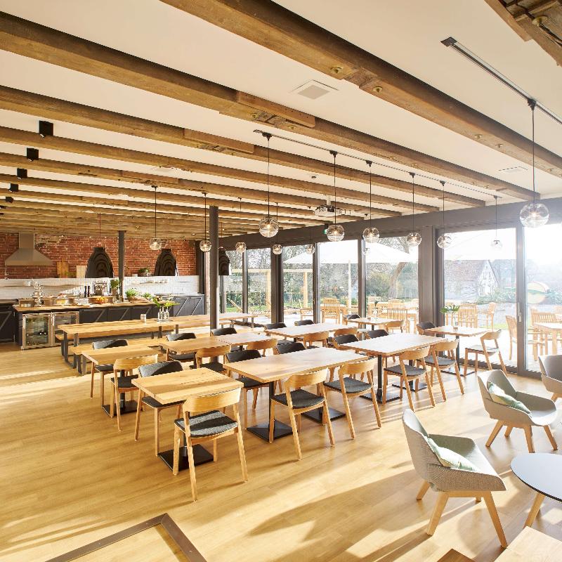 Yard Boarding Hotel - Toplantı