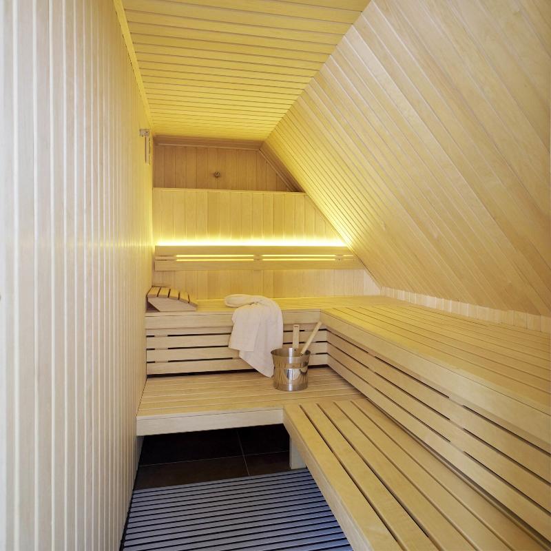 Yard Boarding Hotel - Aktivite