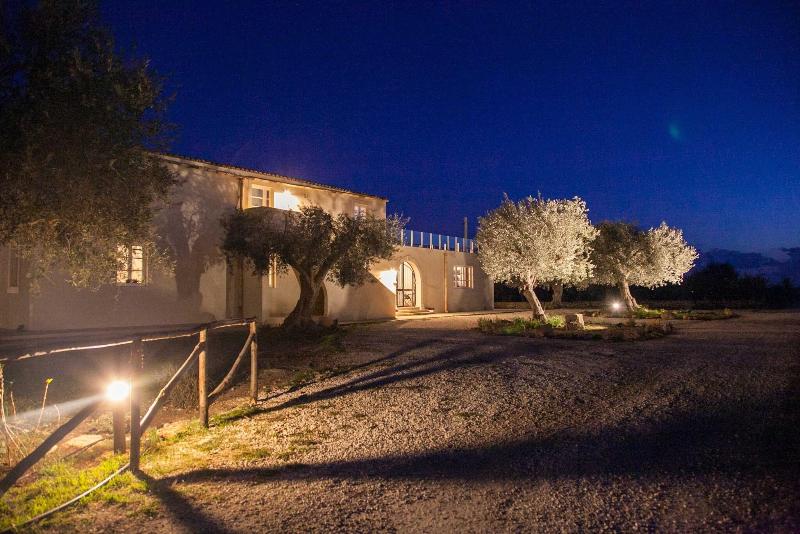 Zahir Country House - Genel