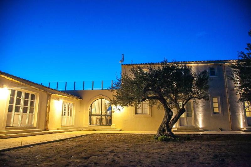 Zahir Country House - Genel