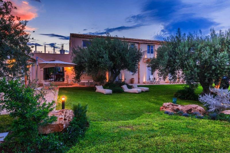 Zahir Country House - Genel