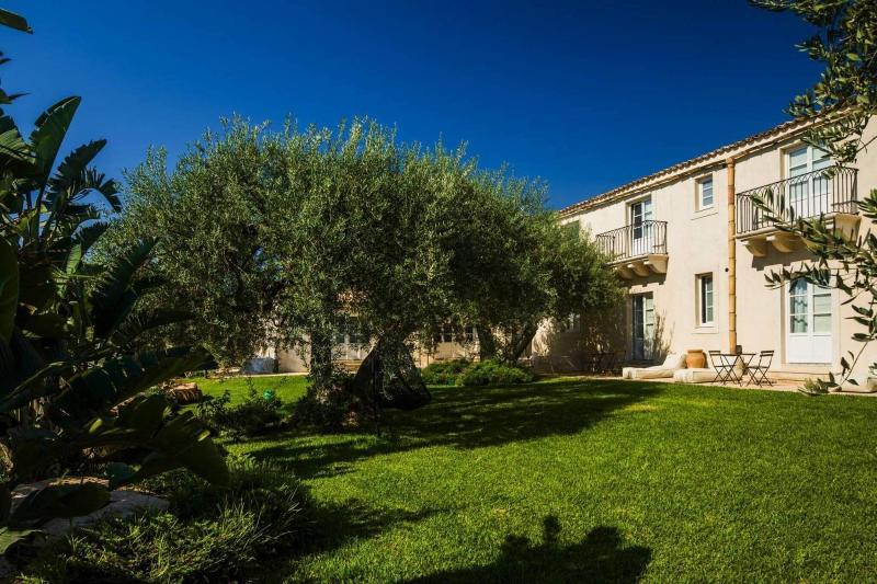 Zahir Country House - Genel