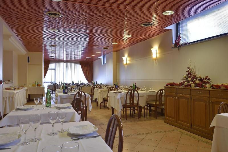 Dropiluc - Restoran