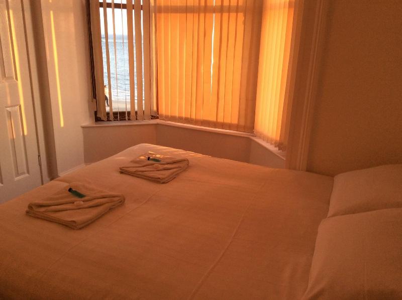 The Cardigan Bay Guest House - Oda