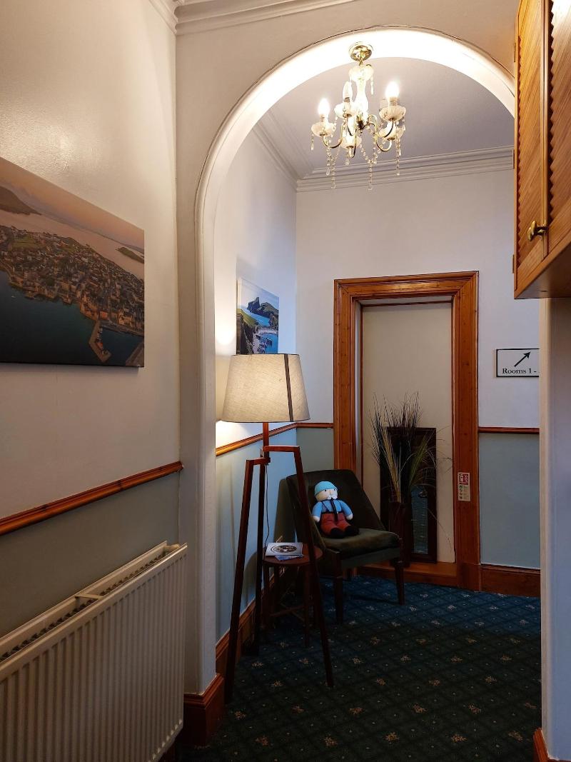 Eddlewood Guest House - Lobi