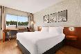 Ramada by Wyndham Valencia Almussafes oda fotoğrafı