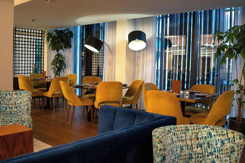 Boeira Garden Hotel Porto Gaia, Curio Collection - Bar
