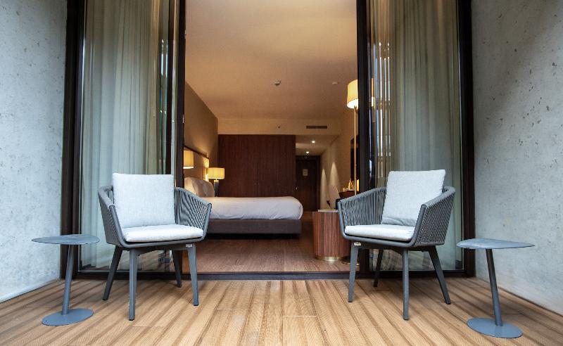 Boeira Garden Hotel Porto Gaia, Curio Collection - Oda