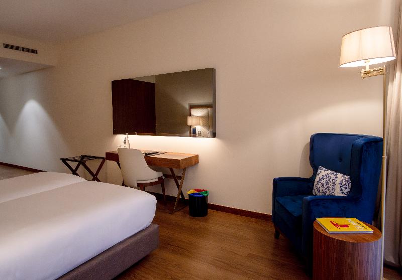 Boeira Garden Hotel Porto Gaia, Curio Collection - Oda