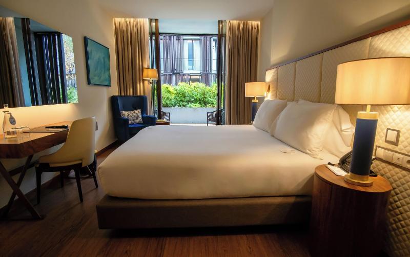 Boeira Garden Hotel Porto Gaia, Curio Collection - Oda