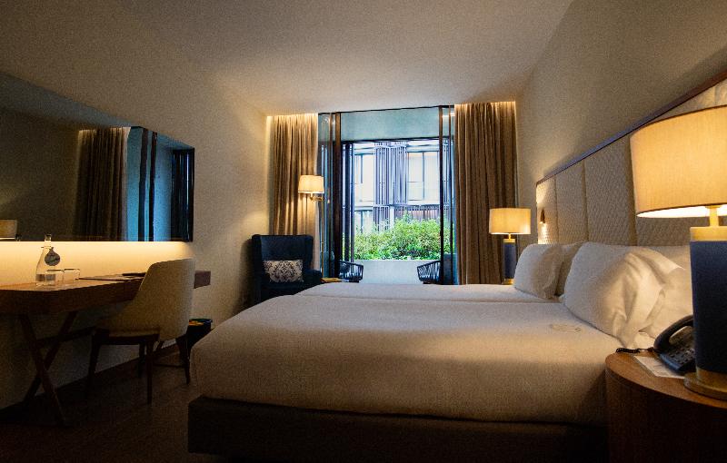 Boeira Garden Hotel Porto Gaia, Curio Collection - Oda