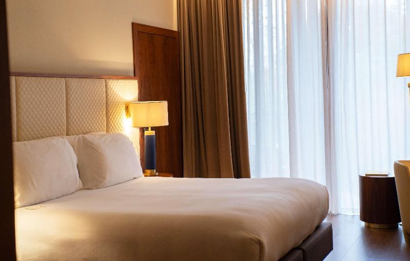 Boeira Garden Hotel Porto Gaia, Curio Collection - Oda