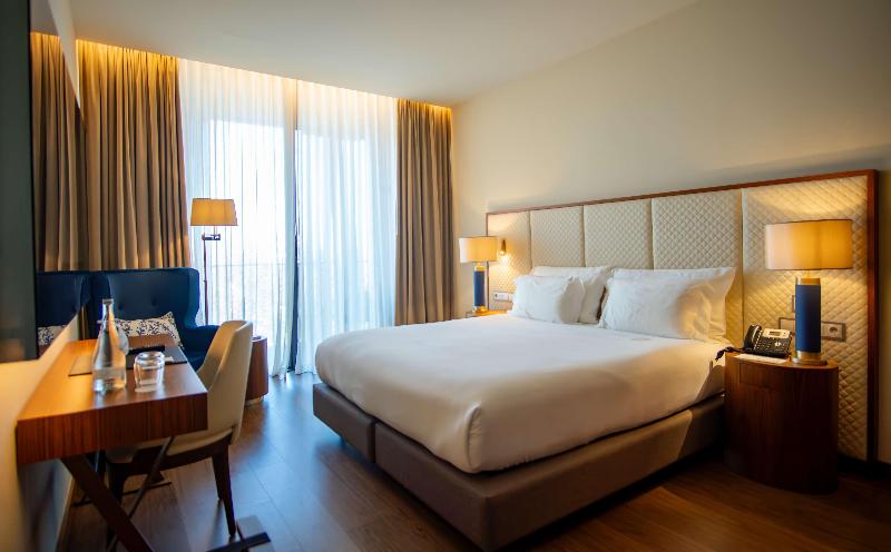 Boeira Garden Hotel Porto Gaia, Curio Collection - Oda