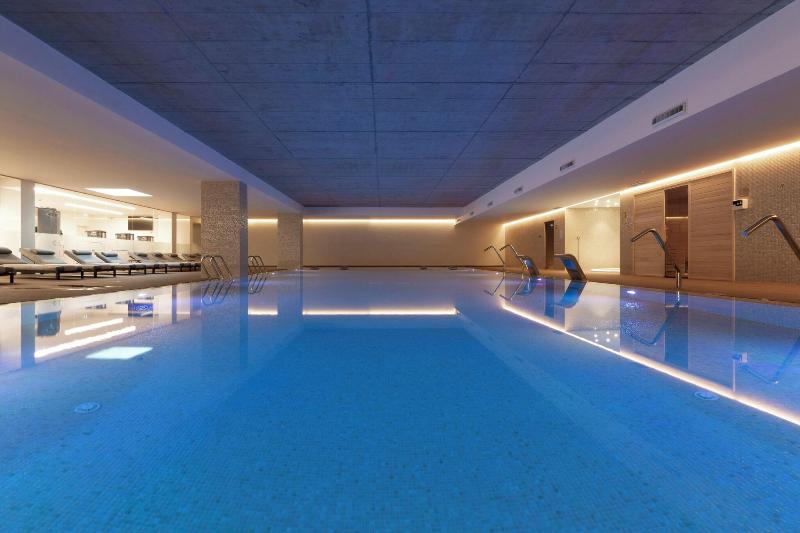 Boeira Garden Hotel Porto Gaia, Curio Collection - Havuz