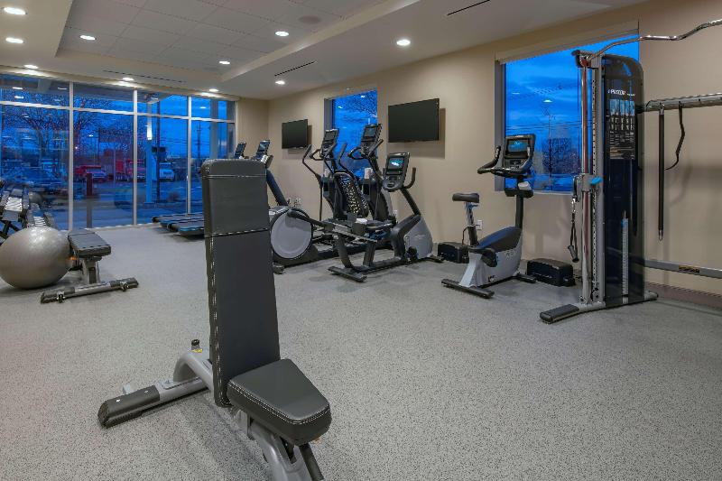 Home2 Suites by Hilton Wayne - Aktivite