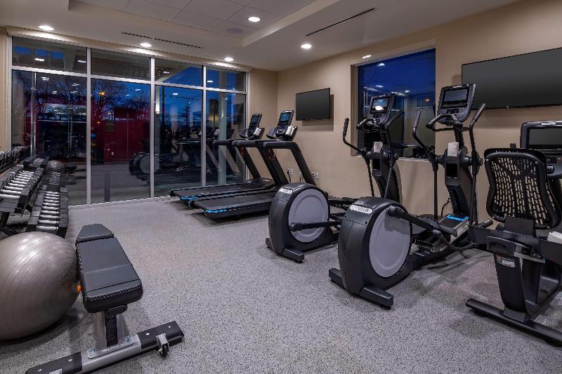 Home2 Suites by Hilton Wayne - Aktivite