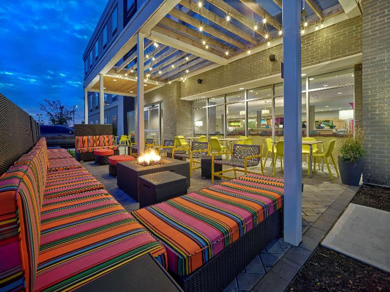 Home2 Suites by Hilton Wayne - Genel