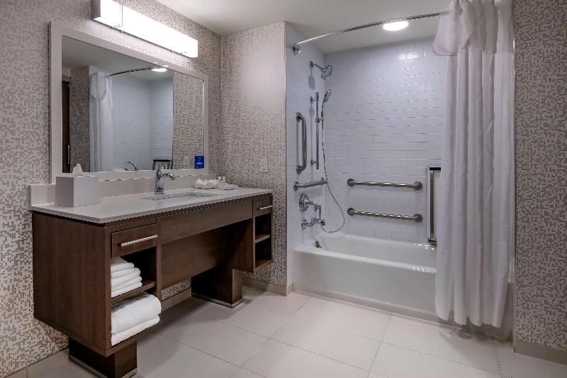 Home2 Suites by Hilton Wayne - Oda