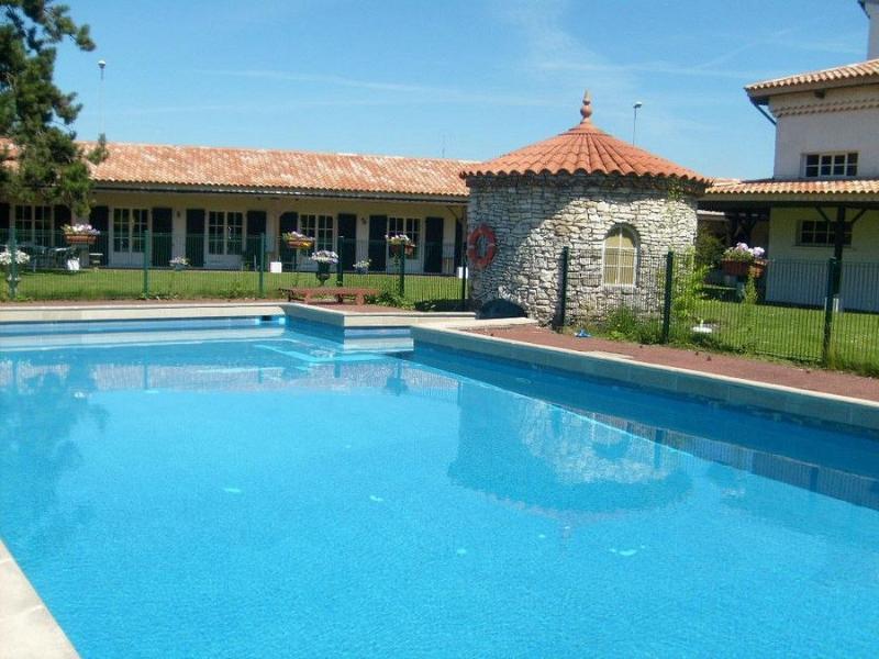 Logis Hôtel Lensotel - Genel