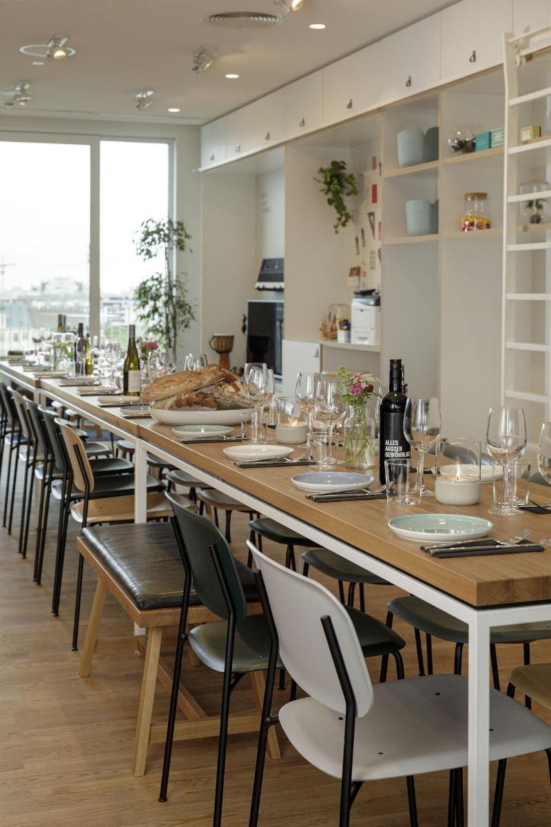 Zoku Vienna - Toplantı
