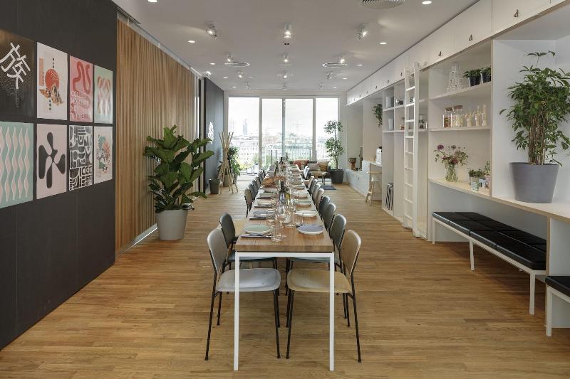 Zoku Vienna - Toplantı