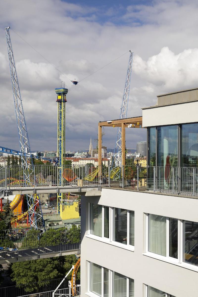 Zoku Vienna - Genel