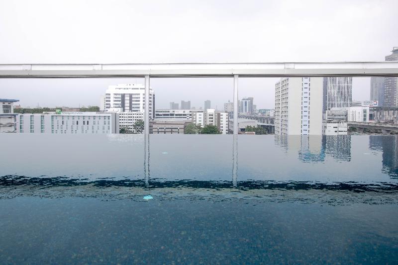 Kepler Residence Bangkok - Havuz