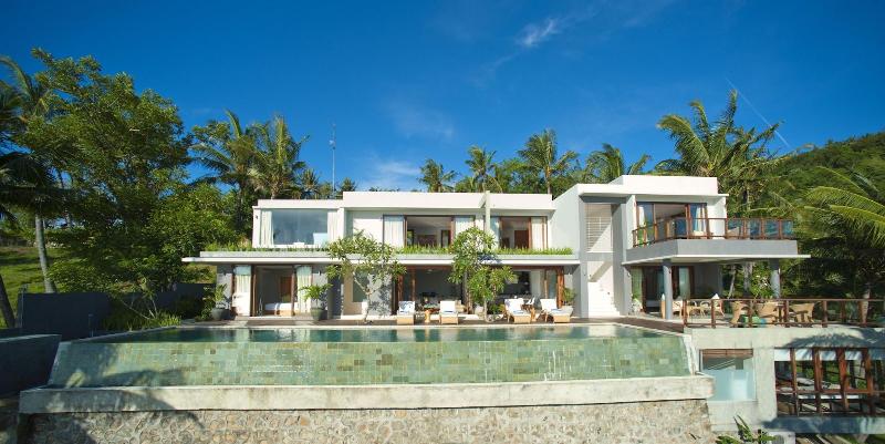 Malimbu Cliff Villa - Genel