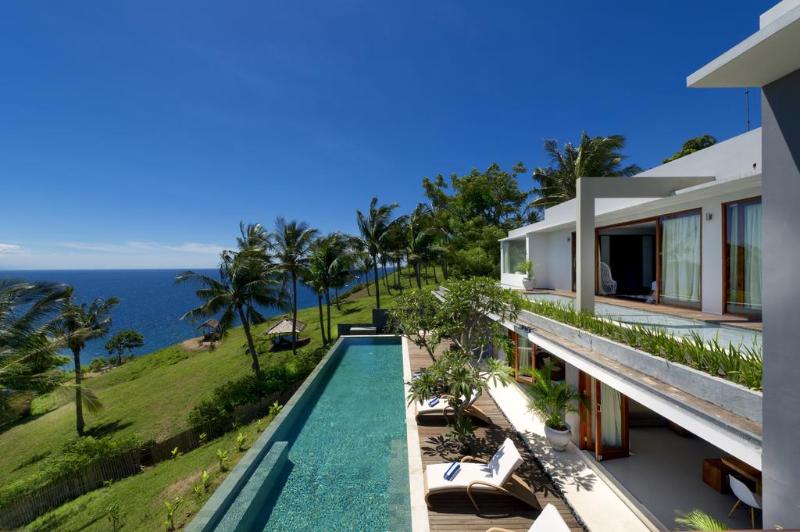 Malimbu Cliff Villa - Genel