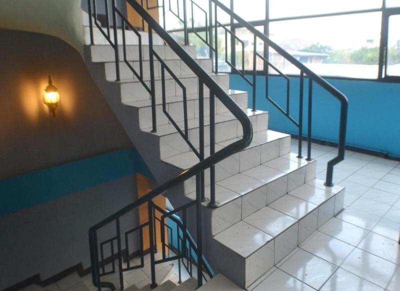 Hotel Istana Bungur by ZUZU - Lobi