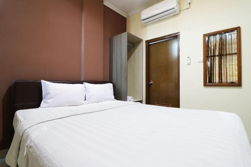 Hotel Istana Bungur by ZUZU - Oda