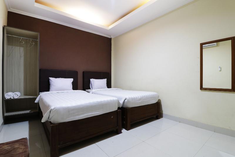 Hotel Istana Bungur by ZUZU - Oda