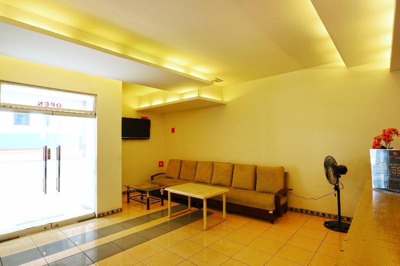 New Priok Indah Syariah Hotel by ZUZU - Lobi