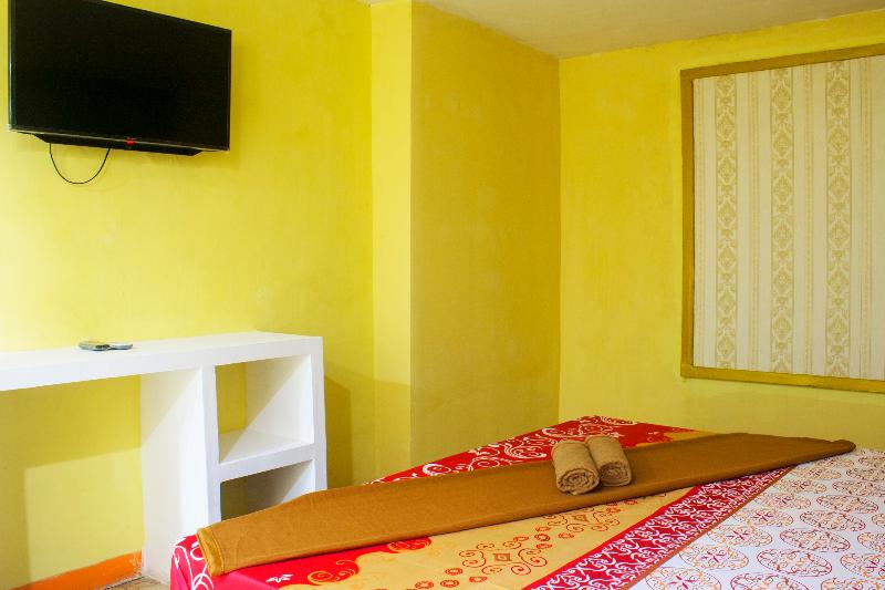 New Priok Indah Syariah Hotel by ZUZU - Oda