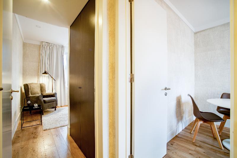 LX51 Lisbon Center - Studios & Suites by APT IIN - Oda